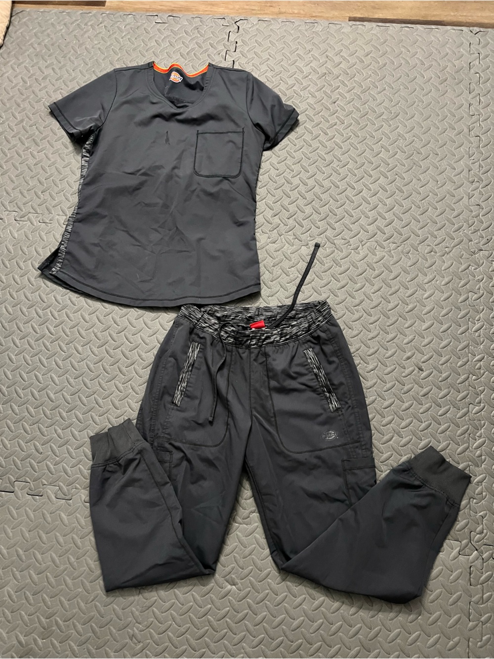 Dickies scrub set gray small